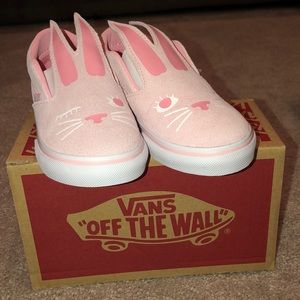 Brand New VANS Slip-On Bunny Shoes in Size 10